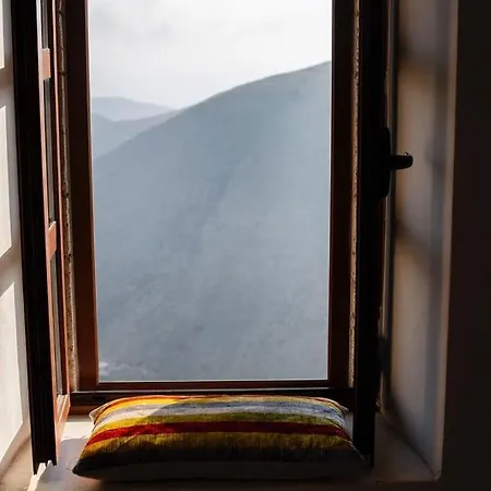 Belvedere, Upper Qeparo Holiday home *